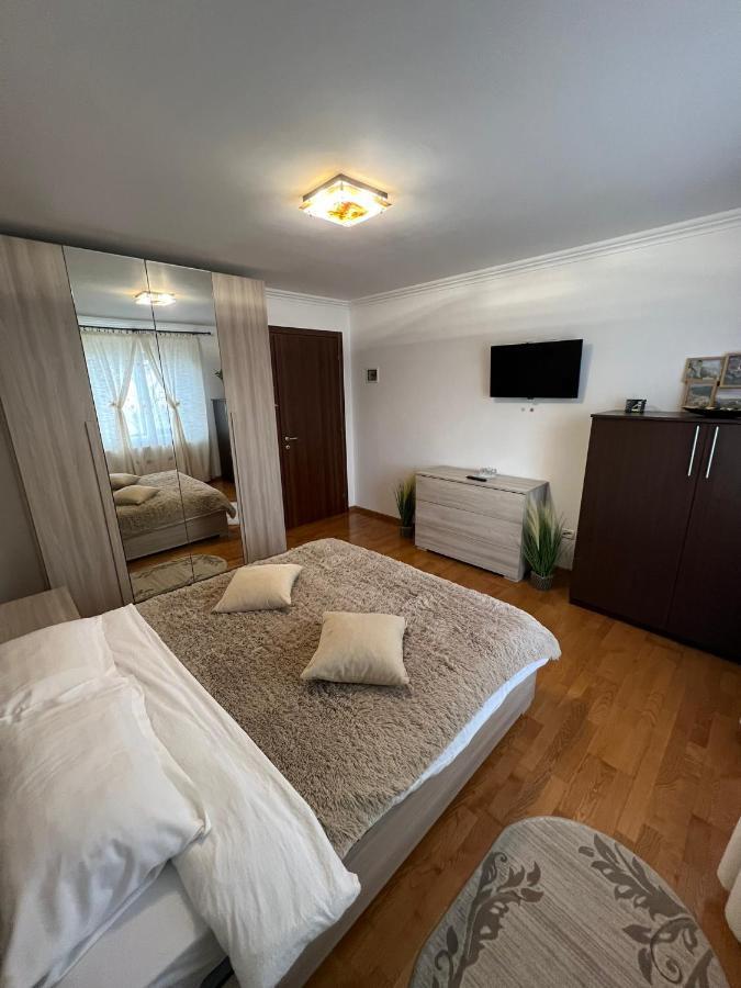 Apartament Crina Rîşnov Buitenkant foto
