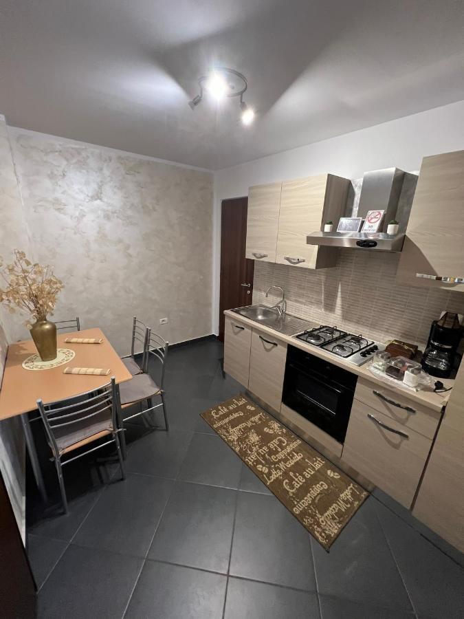 Apartament Crina Rîşnov Buitenkant foto